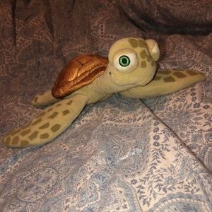 Crush from finding Nemo stuffed animal!!